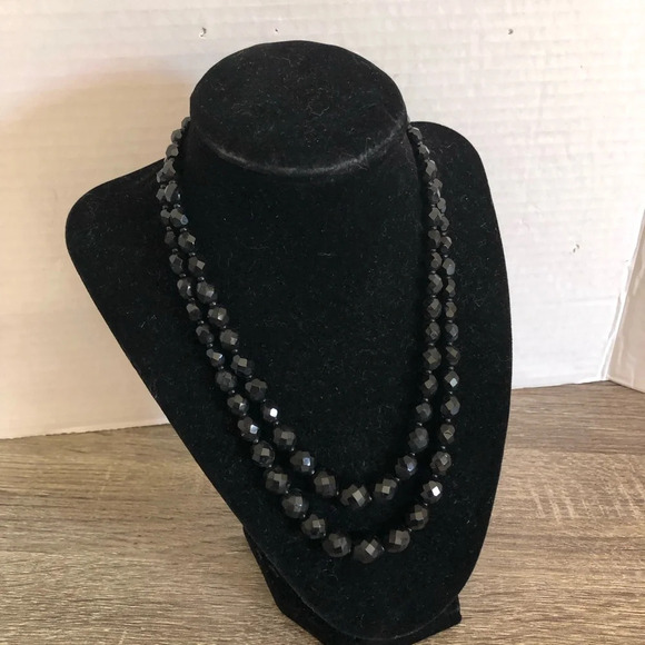 Vtg Black Faceted Glass Beaded Necklace - Picture 2 of 13
